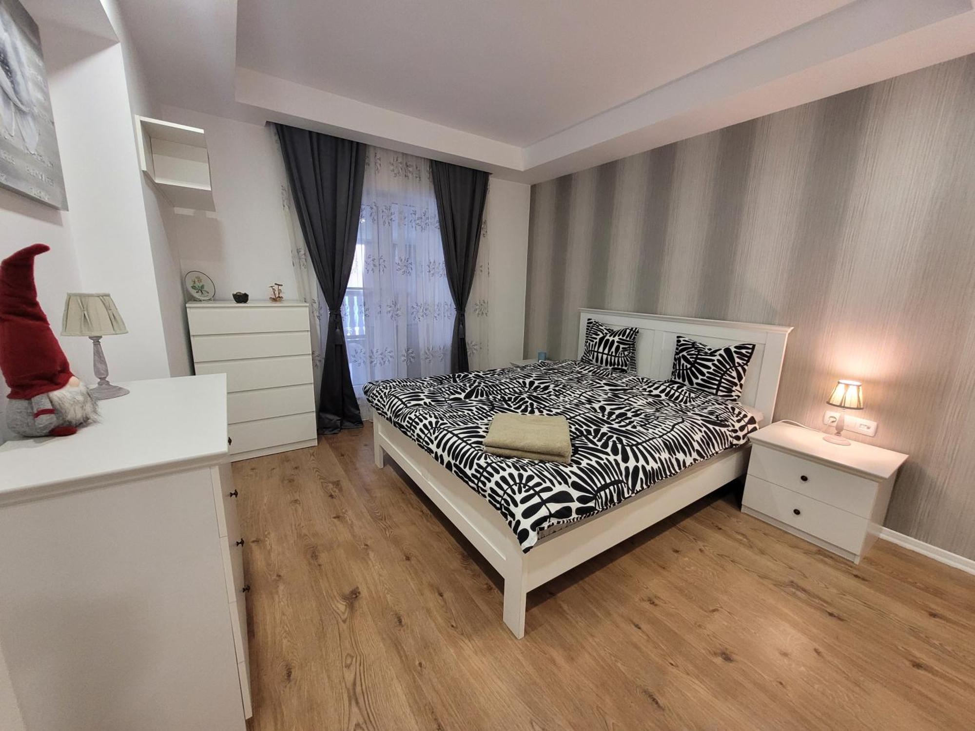 La Dolce Vita Apartment Stefanestii de Jos Dış mekan fotoğraf