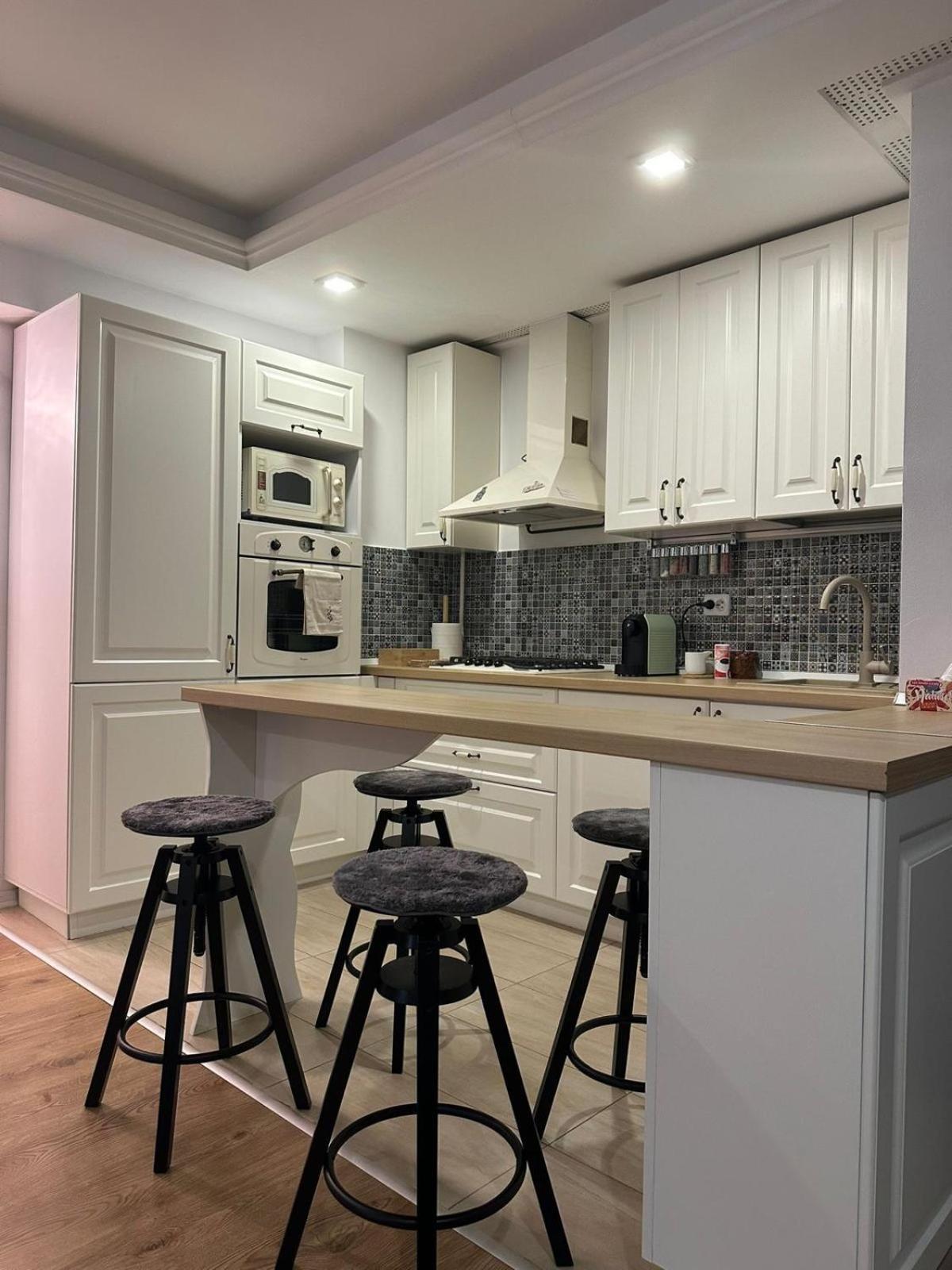 La Dolce Vita Apartment Stefanestii de Jos Dış mekan fotoğraf