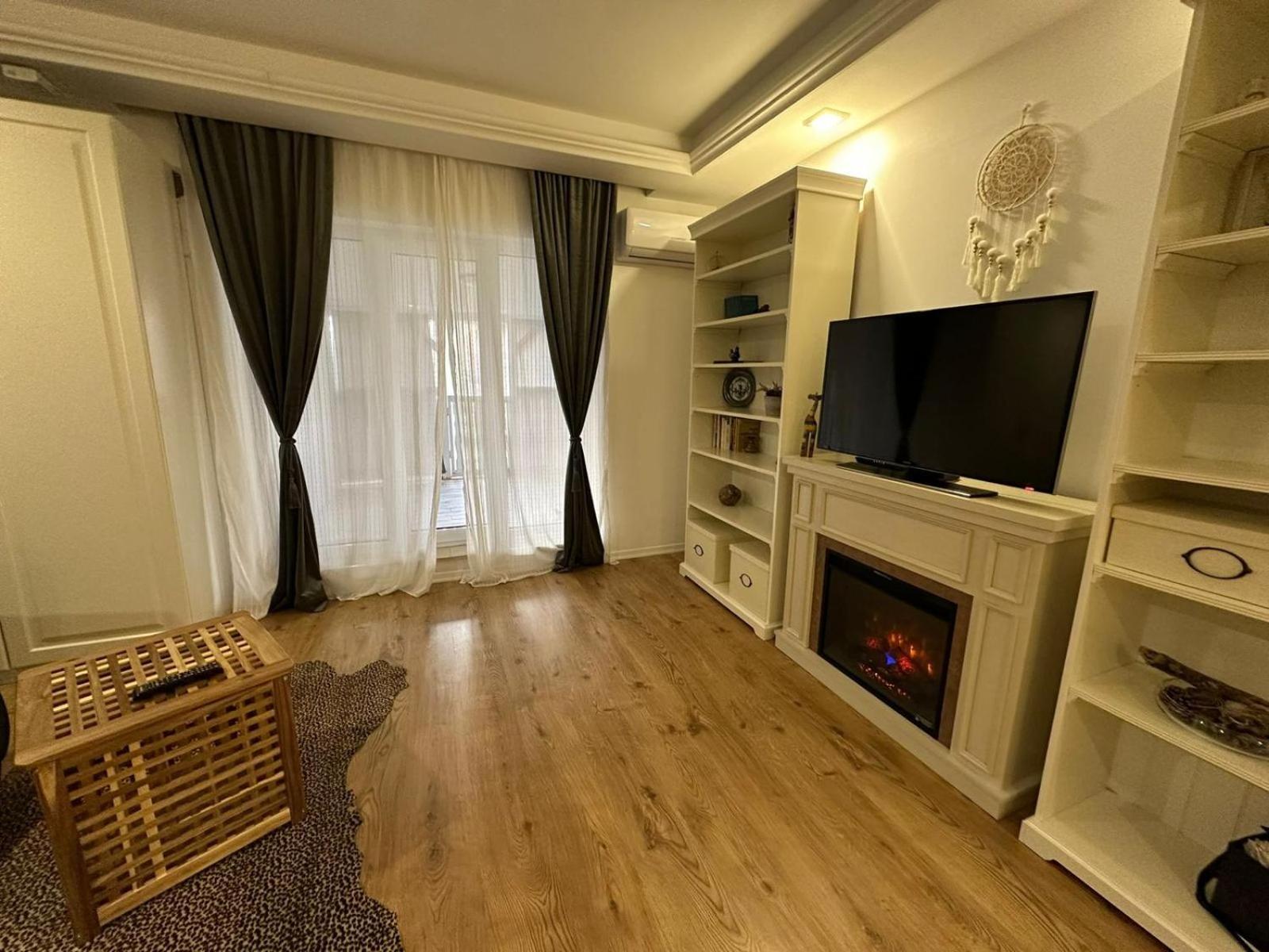 La Dolce Vita Apartment Stefanestii de Jos Dış mekan fotoğraf